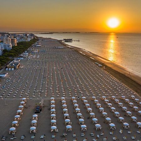 Villa Beethoven Lignano Sabbiadoro Dış mekan fotoğraf