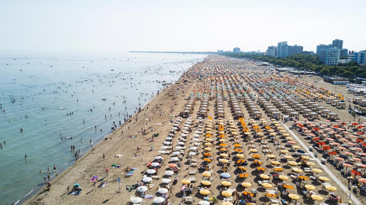Villa Beethoven Lignano Sabbiadoro Dış mekan fotoğraf